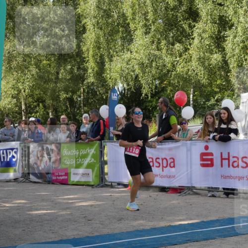 07.09.2025 - 19. Norderstedt Triathlon Zöllner http://msf.ph/oto/8769751 07.09.2025 10:48:24 Ziel 1110, 1151 meine-sportfotos.de