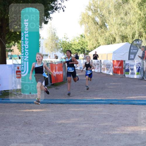 07.09.2025 - 19. Norderstedt Triathlon Zöllner http://msf.ph/oto/8769758 07.09.2025 09:14:13 Ziel 3, 14, 29, 45, 55 meine-sportfotos.de