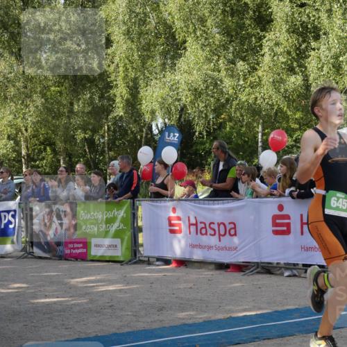 07.09.2025 - 19. Norderstedt Triathlon Zöllner http://msf.ph/oto/8769834 07.09.2025 10:49:20 Ziel 645 meine-sportfotos.de