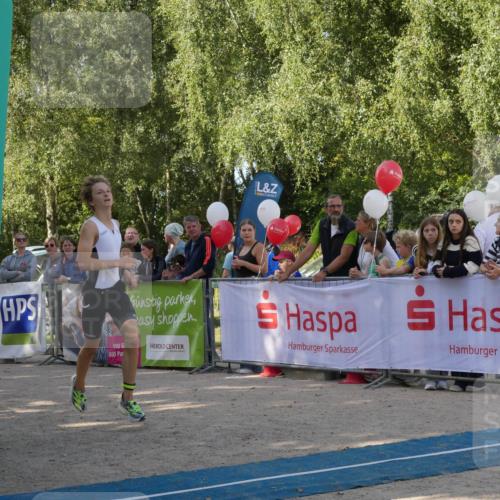07.09.2025 - 19. Norderstedt Triathlon Zöllner http://msf.ph/oto/8769838 07.09.2025 10:49:24 Ziel 645, 675 meine-sportfotos.de