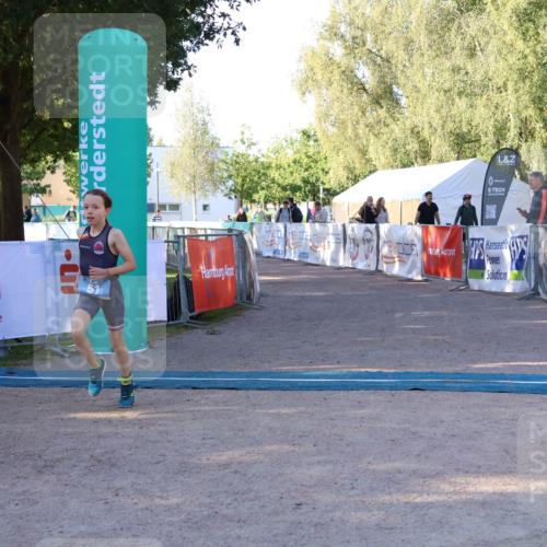 07.09.2025 - 19. Norderstedt Triathlon Zöllner http://msf.ph/oto/8769847 07.09.2025 09:14:54 Ziel 30, 51 meine-sportfotos.de