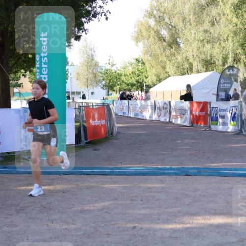 07.09.2025 - 19. Norderstedt Triathlon Zöllner http://msf.ph/oto/8769958 07.09.2025 09:16:10 Ziel 23 meine-sportfotos.de