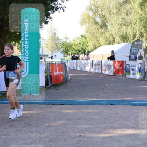 07.09.2025 - 19. Norderstedt Triathlon Zöllner http://msf.ph/oto/8769961 07.09.2025 09:16:10 Ziel 23 meine-sportfotos.de