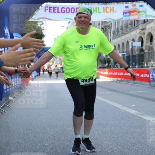 07.09.2025 - BARMER Alsterlauf Strokosch-Dieckow http://msf.ph/oto/8770002 07.09.2025 10:33:28 Ziel  meine-sportfotos.de