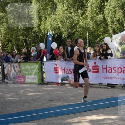 07.09.2025 - 19. Norderstedt Triathlon Zöllner http://msf.ph/oto/8770026 07.09.2025 10:51:42 Ziel 68, 649 meine-sportfotos.de
