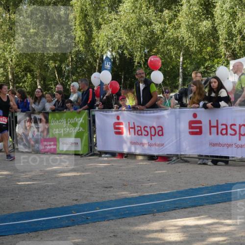07.09.2025 - 19. Norderstedt Triathlon Zöllner http://msf.ph/oto/8770078 07.09.2025 10:52:07 Ziel 1146 meine-sportfotos.de
