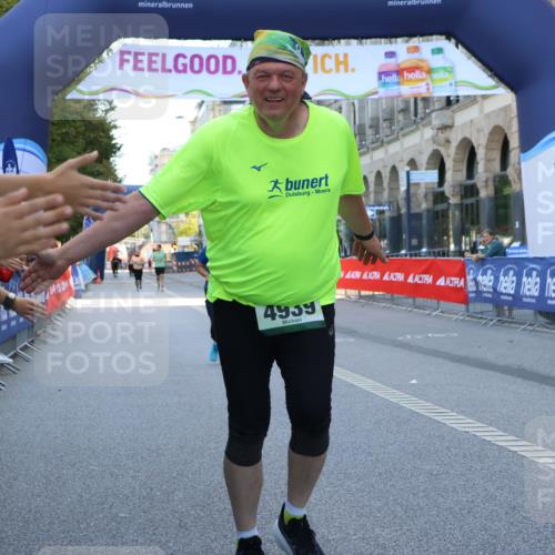07.09.2025 - BARMER Alsterlauf Strokosch-Dieckow http://msf.ph/oto/8770126 07.09.2025 10:33:28 Ziel  meine-sportfotos.de