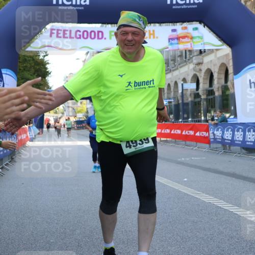 07.09.2025 - BARMER Alsterlauf Strokosch-Dieckow http://msf.ph/oto/8770162 07.09.2025 10:33:29 Ziel 5124 meine-sportfotos.de