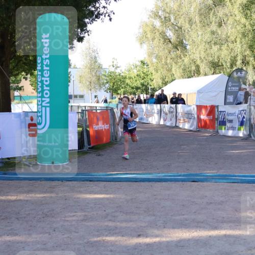 07.09.2025 - 19. Norderstedt Triathlon Zöllner http://msf.ph/oto/8770338 07.09.2025 09:19:21 Ziel 22, 35 meine-sportfotos.de