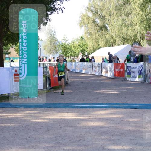 07.09.2025 - 19. Norderstedt Triathlon Zöllner http://msf.ph/oto/8770392 07.09.2025 09:44:43 Ziel 553 meine-sportfotos.de