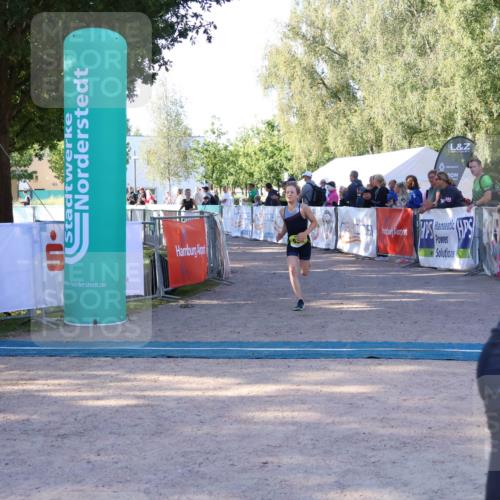 07.09.2025 - 19. Norderstedt Triathlon Zöllner http://msf.ph/oto/8770541 07.09.2025 09:46:52 Ziel 556, 570, 633 meine-sportfotos.de