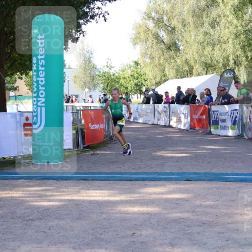 07.09.2025 - 19. Norderstedt Triathlon Zöllner http://msf.ph/oto/8770612 07.09.2025 09:47:04 Ziel 572 meine-sportfotos.de