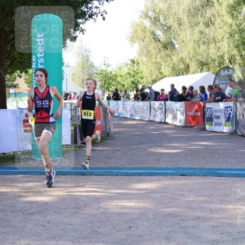 07.09.2025 - 19. Norderstedt Triathlon Zöllner http://msf.ph/oto/8770706 07.09.2025 09:47:51 Ziel 563, 601, 613 meine-sportfotos.de