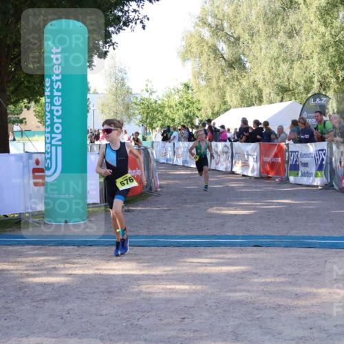 07.09.2025 - 19. Norderstedt Triathlon Zöllner http://msf.ph/oto/8770843 07.09.2025 09:48:24 Ziel 559, 576, 607, 623 meine-sportfotos.de