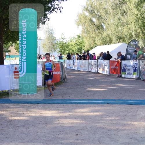 07.09.2025 - 19. Norderstedt Triathlon Zöllner http://msf.ph/oto/8770952 07.09.2025 09:48:48 Ziel 569 meine-sportfotos.de