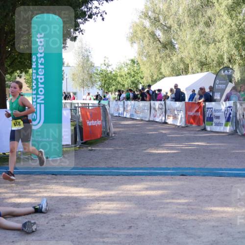 07.09.2025 - 19. Norderstedt Triathlon Zöllner http://msf.ph/oto/8771271 07.09.2025 09:49:55 Ziel 577, 618 meine-sportfotos.de