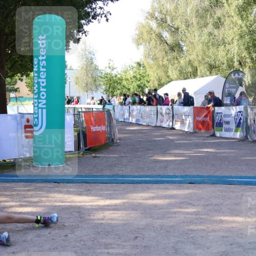 07.09.2025 - 19. Norderstedt Triathlon Zöllner http://msf.ph/oto/8771280 07.09.2025 09:49:56 Ziel 577, 618 meine-sportfotos.de