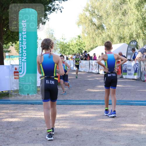 07.09.2025 - 19. Norderstedt Triathlon Zöllner http://msf.ph/oto/8771296 07.09.2025 09:50:12 Ziel 597, 634 meine-sportfotos.de