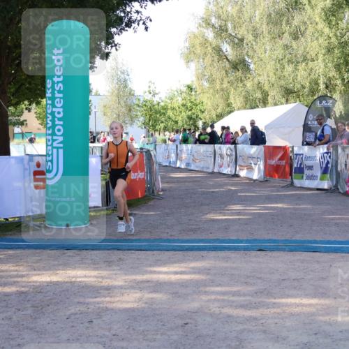 07.09.2025 - 19. Norderstedt Triathlon Zöllner http://msf.ph/oto/8771521 07.09.2025 09:51:30 Ziel 602, 606, 621 meine-sportfotos.de