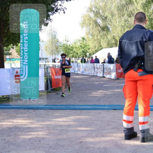 07.09.2025 - 19. Norderstedt Triathlon Zöllner http://msf.ph/oto/8771723 07.09.2025 09:54:16 Ziel 578 meine-sportfotos.de