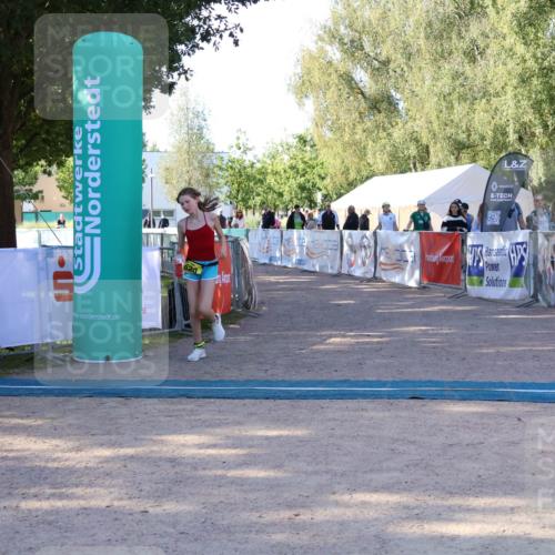 07.09.2025 - 19. Norderstedt Triathlon Zöllner http://msf.ph/oto/8771876 07.09.2025 09:57:09 Ziel 620 meine-sportfotos.de