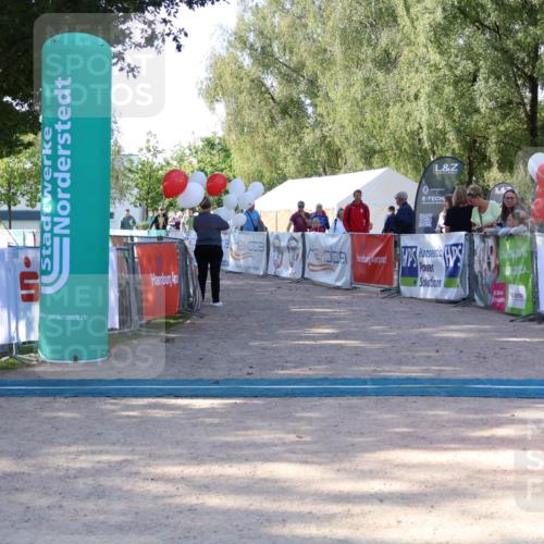07.09.2025 - 19. Norderstedt Triathlon Zöllner http://msf.ph/oto/8771911 07.09.2025 10:34:23 Ziel  meine-sportfotos.de
