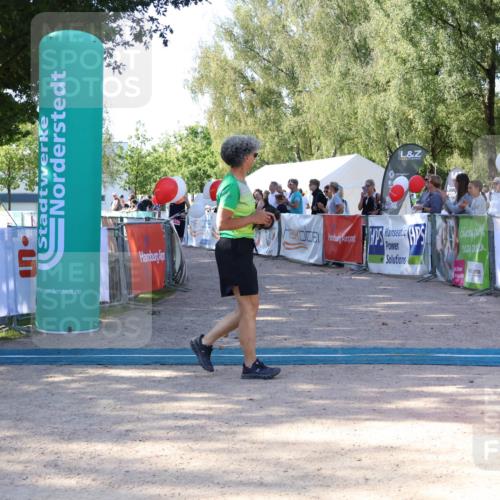 07.09.2025 - 19. Norderstedt Triathlon Zöllner http://msf.ph/oto/8772039 07.09.2025 10:42:00 Ziel 1132 meine-sportfotos.de