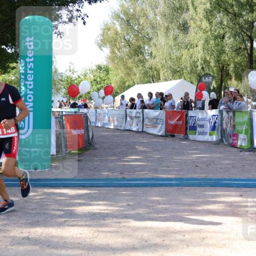 07.09.2025 - 19. Norderstedt Triathlon Zöllner http://msf.ph/oto/8772112 07.09.2025 10:42:14 Ziel 1148 meine-sportfotos.de