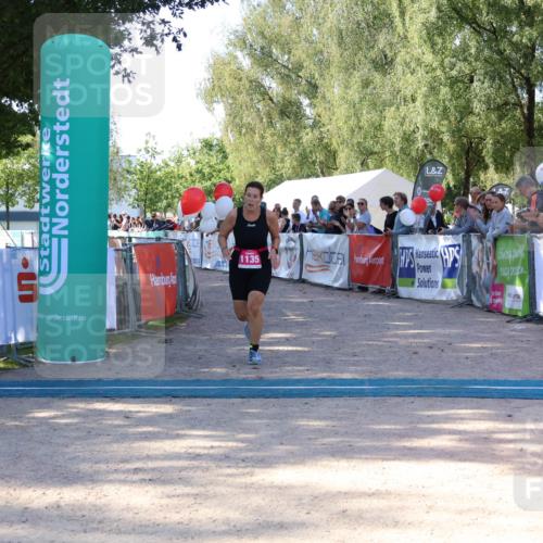 07.09.2025 - 19. Norderstedt Triathlon Zöllner http://msf.ph/oto/8772135 07.09.2025 10:44:28 Ziel 1135 meine-sportfotos.de