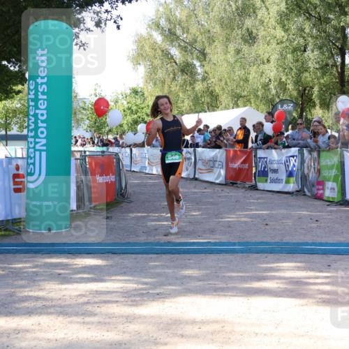 07.09.2025 - 19. Norderstedt Triathlon Zöllner http://msf.ph/oto/8772253 07.09.2025 10:47:08 Ziel 646, 1119 meine-sportfotos.de