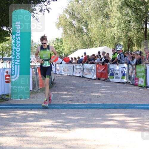 07.09.2025 - 19. Norderstedt Triathlon Zöllner http://msf.ph/oto/8772580 07.09.2025 10:50:44 Ziel 677 meine-sportfotos.de