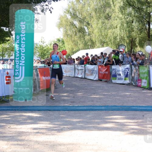 07.09.2025 - 19. Norderstedt Triathlon Zöllner http://msf.ph/oto/8772623 07.09.2025 10:51:37 Ziel 68, 649, 663 meine-sportfotos.de