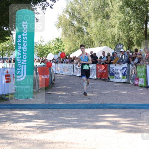 07.09.2025 - 19. Norderstedt Triathlon Zöllner http://msf.ph/oto/8772934 07.09.2025 10:53:53 Ziel 684 meine-sportfotos.de
