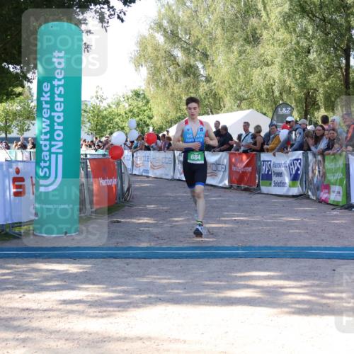 07.09.2025 - 19. Norderstedt Triathlon Zöllner http://msf.ph/oto/8772938 07.09.2025 10:53:54 Ziel 684 meine-sportfotos.de