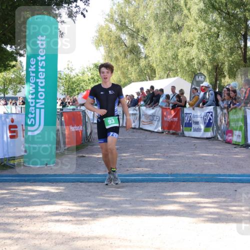 07.09.2025 - 19. Norderstedt Triathlon Zöllner http://msf.ph/oto/8773029 07.09.2025 10:54:21 Ziel 93 meine-sportfotos.de