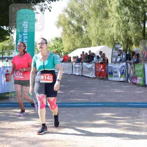 07.09.2025 - 19. Norderstedt Triathlon Zöllner http://msf.ph/oto/8773132 07.09.2025 10:55:12 Ziel 678, 1137, 1143 meine-sportfotos.de