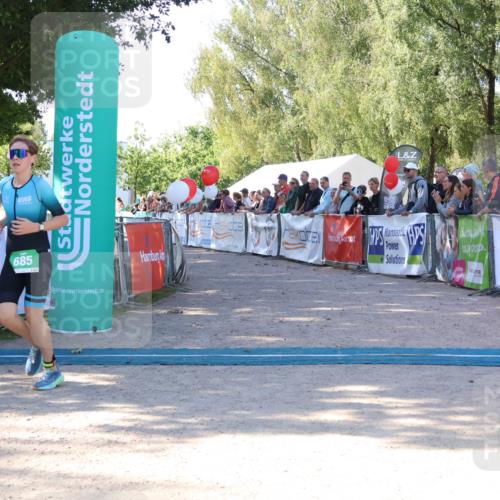 07.09.2025 - 19. Norderstedt Triathlon Zöllner http://msf.ph/oto/8773199 07.09.2025 10:55:38 Ziel 685 meine-sportfotos.de