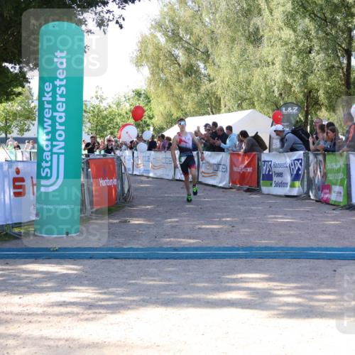 07.09.2025 - 19. Norderstedt Triathlon Zöllner http://msf.ph/oto/8773201 07.09.2025 10:55:54 Ziel 637, 661, 680 meine-sportfotos.de