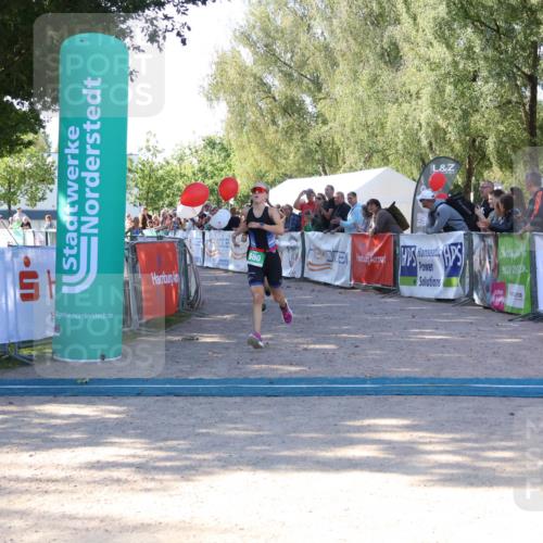 07.09.2025 - 19. Norderstedt Triathlon Zöllner http://msf.ph/oto/8773247 07.09.2025 10:55:57 Ziel 134, 637, 661, 680 meine-sportfotos.de