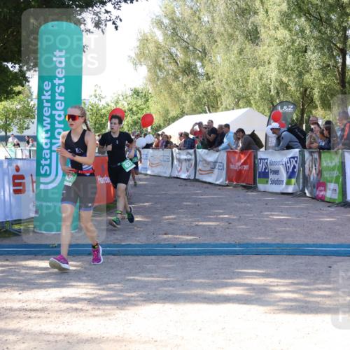 07.09.2025 - 19. Norderstedt Triathlon Zöllner http://msf.ph/oto/8773266 07.09.2025 10:55:59 Ziel 134, 637, 661, 680 meine-sportfotos.de
