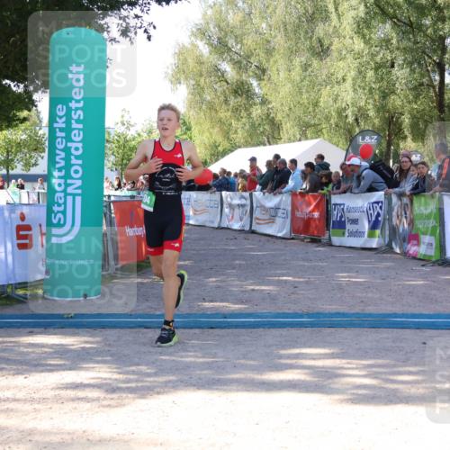 07.09.2025 - 19. Norderstedt Triathlon Zöllner http://msf.ph/oto/8773587 07.09.2025 10:57:15 Ziel 104 meine-sportfotos.de