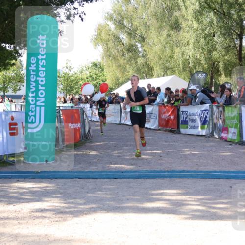 07.09.2025 - 19. Norderstedt Triathlon Zöllner http://msf.ph/oto/8773646 07.09.2025 10:57:36 Ziel 58, 125, 126, 636 meine-sportfotos.de