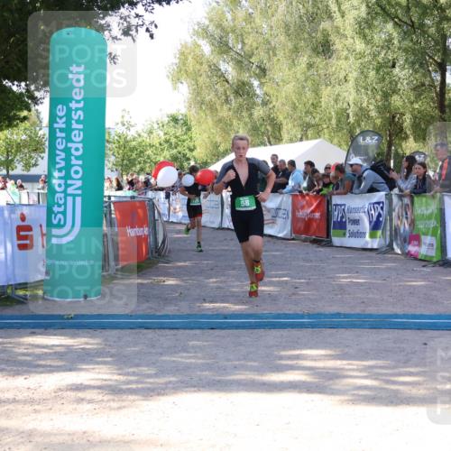 07.09.2025 - 19. Norderstedt Triathlon Zöllner http://msf.ph/oto/8773650 07.09.2025 10:57:36 Ziel 58, 125, 126, 636 meine-sportfotos.de