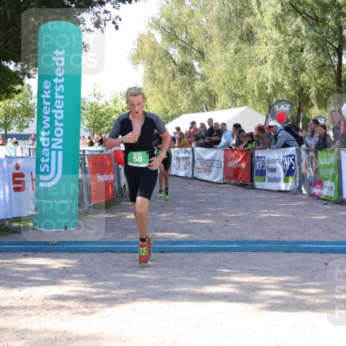 07.09.2025 - 19. Norderstedt Triathlon Zöllner http://msf.ph/oto/8773665 07.09.2025 10:57:37 Ziel 58, 125, 126, 636 meine-sportfotos.de