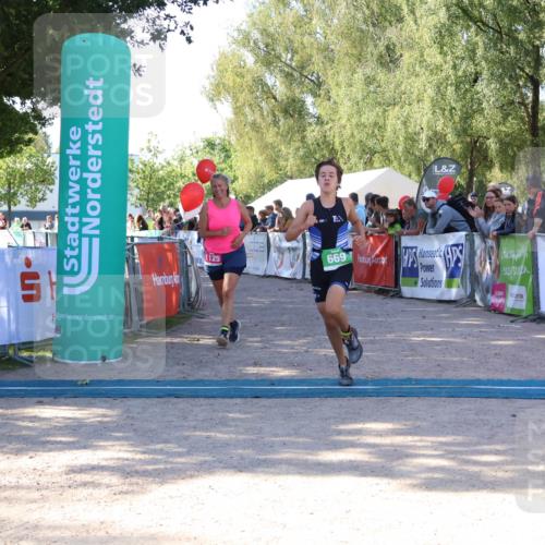 07.09.2025 - 19. Norderstedt Triathlon Zöllner http://msf.ph/oto/8773704 07.09.2025 10:57:47 Ziel 669, 1125 meine-sportfotos.de