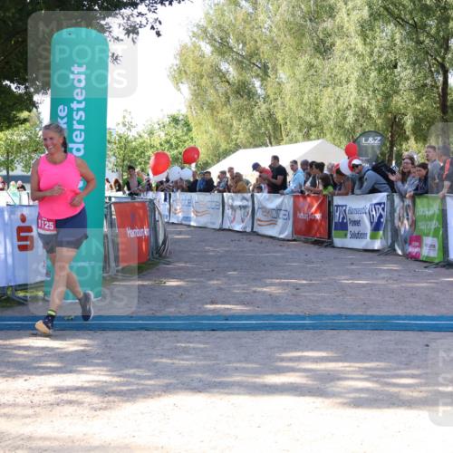 07.09.2025 - 19. Norderstedt Triathlon Zöllner http://msf.ph/oto/8773724 07.09.2025 10:57:49 Ziel 655, 669, 1125 meine-sportfotos.de