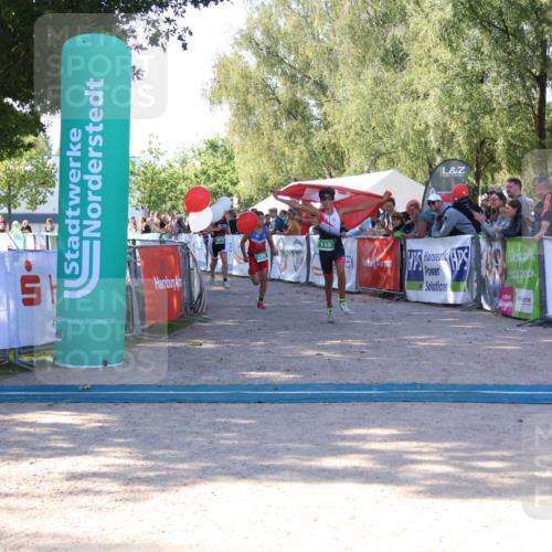 07.09.2025 - 19. Norderstedt Triathlon Zöllner http://msf.ph/oto/8773830 07.09.2025 10:58:13 Ziel 60, 108, 115, 638, 670 meine-sportfotos.de