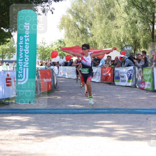 07.09.2025 - 19. Norderstedt Triathlon Zöllner http://msf.ph/oto/8773847 07.09.2025 10:58:15 Ziel 60, 108, 115, 638, 670 meine-sportfotos.de
