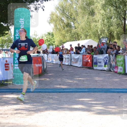 07.09.2025 - 19. Norderstedt Triathlon Zöllner http://msf.ph/oto/8773896 07.09.2025 10:58:34 Ziel 57, 693 meine-sportfotos.de