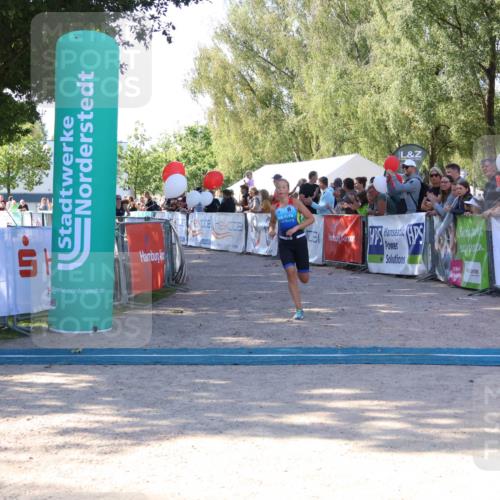 07.09.2025 - 19. Norderstedt Triathlon Zöllner http://msf.ph/oto/8773900 07.09.2025 10:58:35 Ziel 57, 643, 693 meine-sportfotos.de